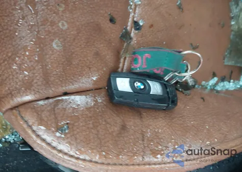 2011 BMW 328I from USA, damaged, VIN WBAPH5C58BA443342